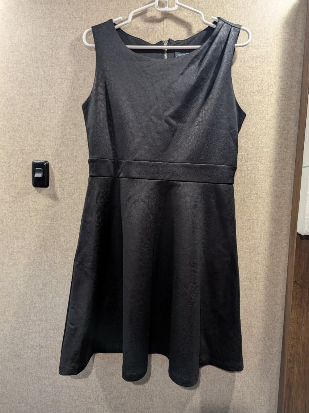 Cynthia Rowley Black A-Line Dress | Size 10 | Pleated Shoulder | Leopard Detail